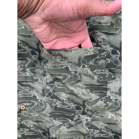 BOFF Button Down Shirt Men's Size XL Green Short Sleeve Geometric 100% Polyester - Picture 9 of 12
